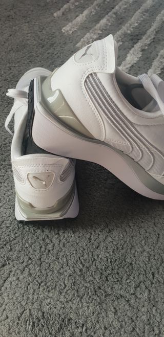 Zapatillas Puma blancas mujer