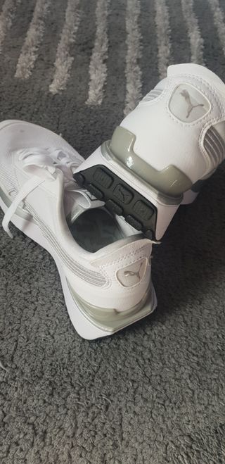 Zapatillas Puma blancas mujer