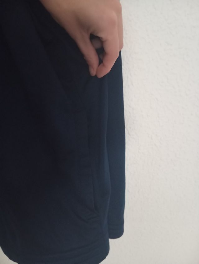 Sudadera azul y roja hombre