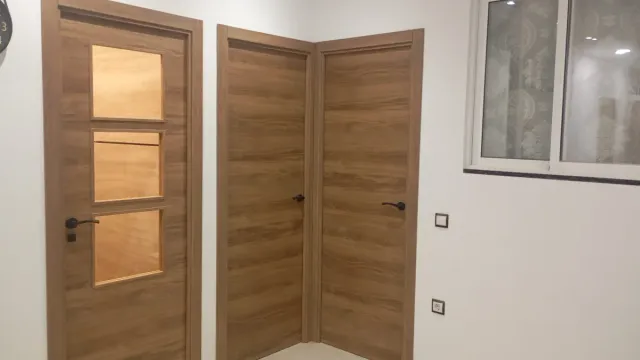 Montaje de puertas block, limpio y económico