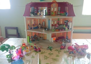 Casa Playmobil Muñecas + Accesorios