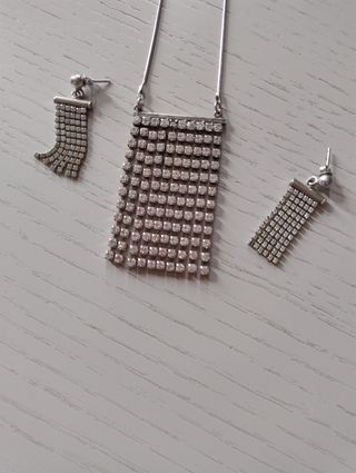 Set collana orecchini argentati