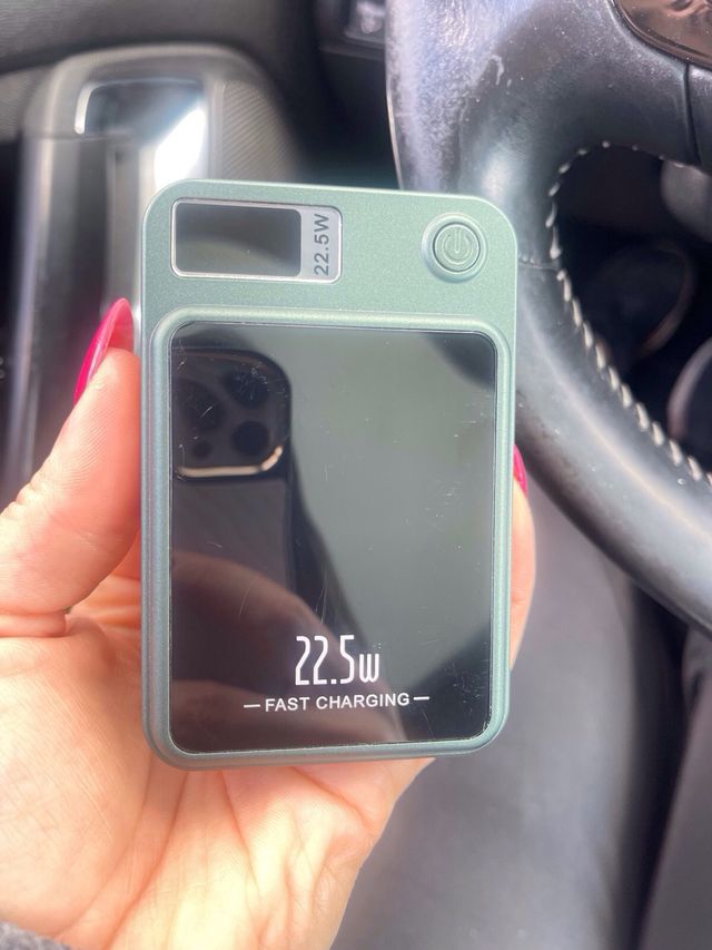 Power Bank 22.5w sem fios