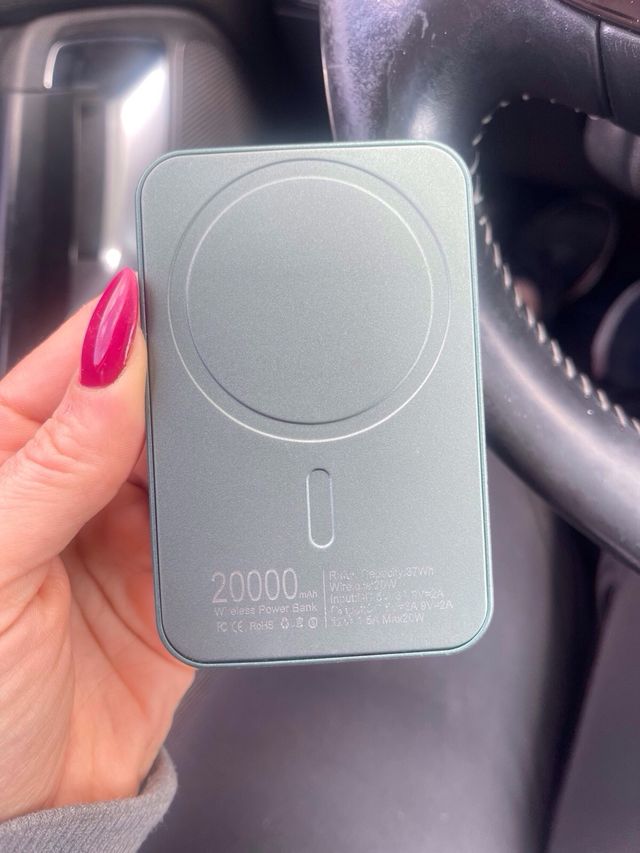 Power Bank 22.5w sem fios