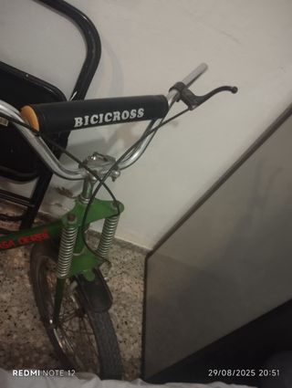 Bicicleta niño vintage verde