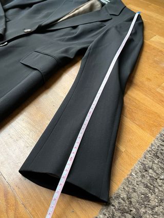 Americana Karen Millen negra