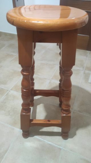 Mesa comedor madera - cristal,6 sillas y 2 altas