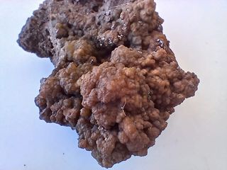 Mimetita mineral