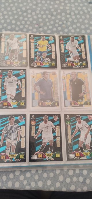 Álbum Adrenalyn XL LaLiga 2017-18. 376 cartas