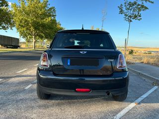 MINI ONE 2008