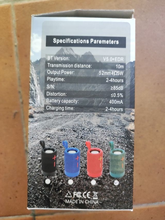 Altavoz inalámbrico BS-40D verde