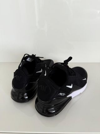 Zapatillas Nike Air Max 270 - 37.5