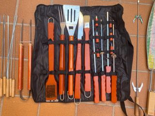 Kit barbecue da 17 pezzi - Legno e metallo
