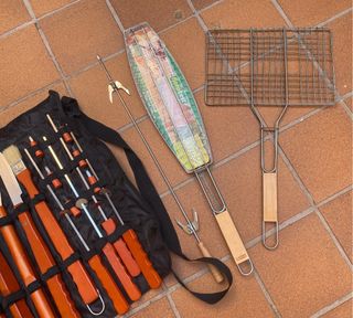Kit barbecue da 17 pezzi - Legno e metallo
