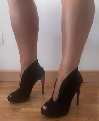 Zapatos abotinados negros abierto edición limitada