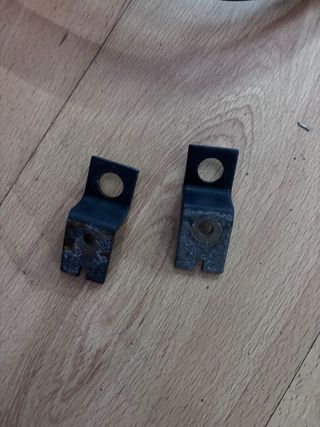 Soportes radiador aire acondicionado 205 GTI 