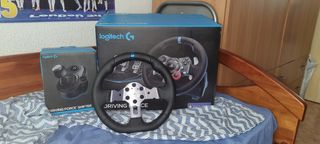 Volante Logitech G29 + Pedales + Shifter + Soporte