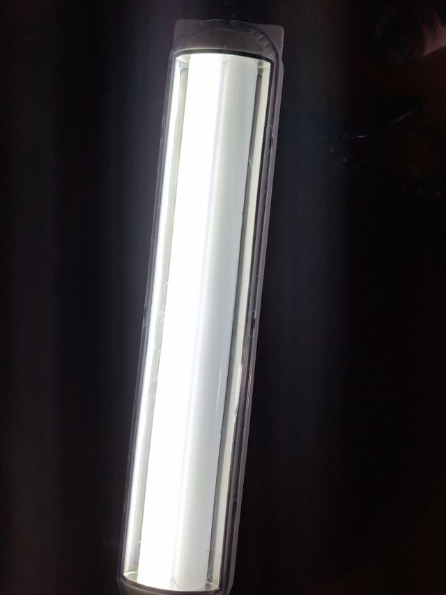 Lampara Portátil LED Blanca