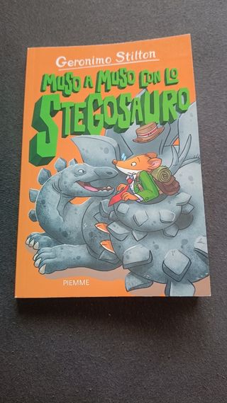 Muso a muso con lo Stegosauro