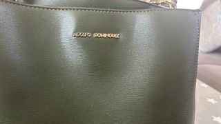 Bolso Adolfo Domínguez verde oliva