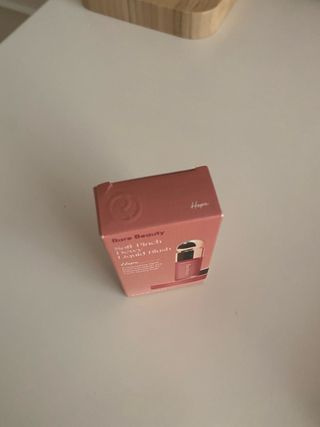 Rare Beauty colorete líquido HOPE 3.2 ml