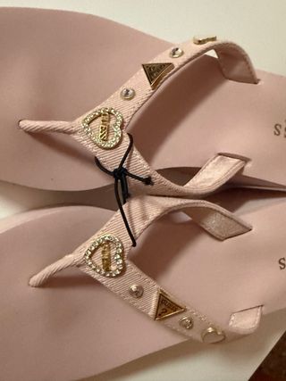 Sandalias Guess plataforma rosa | 40