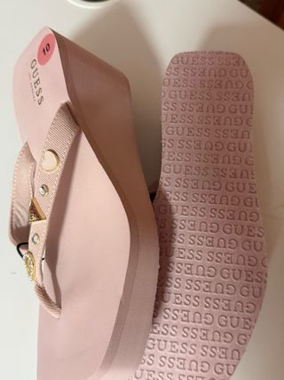 Sandalias Guess plataforma rosa | 40