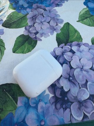 AirPods 2ª generación - Apple
