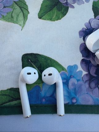 AirPods 2ª generación - Apple