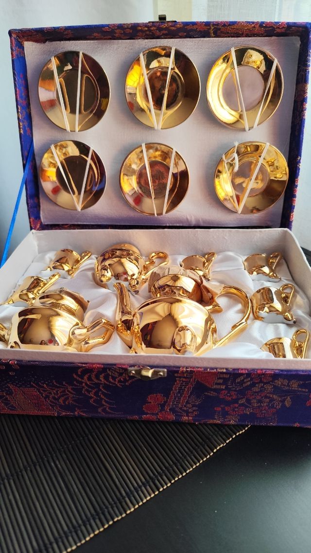 Juego café dorado miniatura