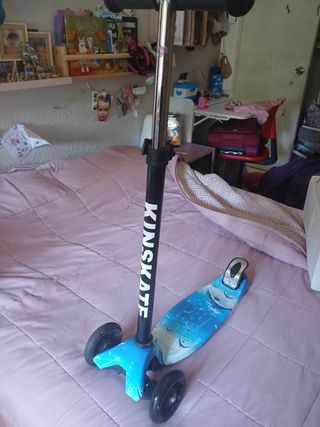 Monopatín Kinskate azul