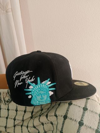 Gorra New Era 59fifty negra turquesa