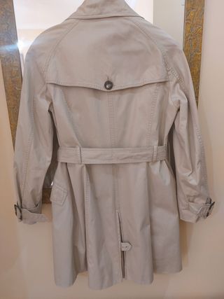 Gabardina beige Studio Classics talla 44