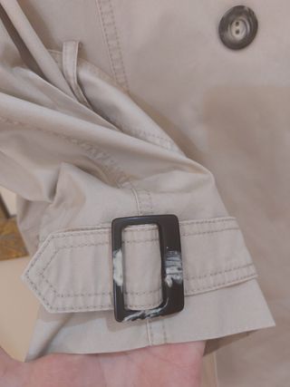 Gabardina beige Studio Classics talla 44