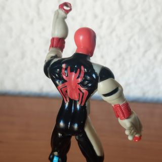 4  Figuras Spiderman