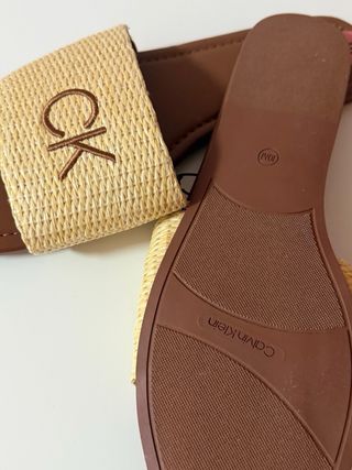 Sandalias planas Calvin Klein - Talla 40