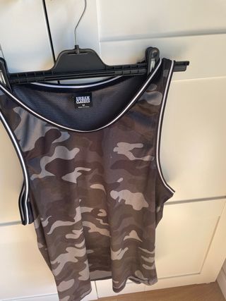 Camiseta tirantes Urban Classics M