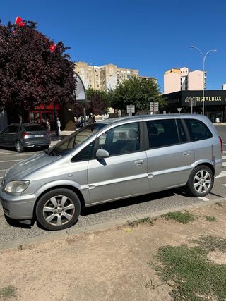 Opel Zafira 2005