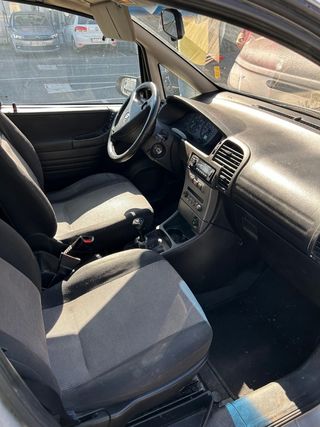 Opel Zafira 2005