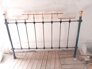 Cabecera Peña Vargas 1,50m - Negra y dorada