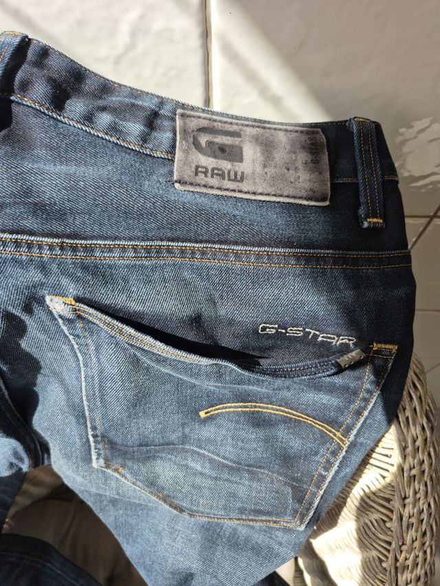 Vaqueros G-Star RAW 36-32, talla L