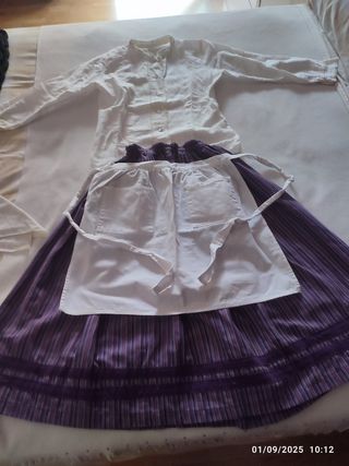 Traje casera niña 8-9 años - morado