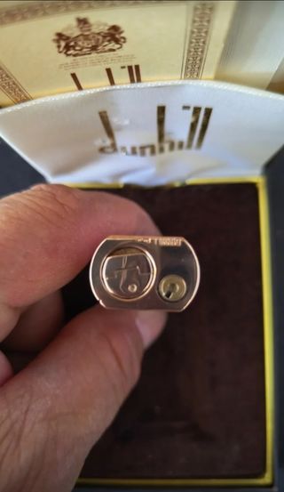 Encendedor Dunhill señorita chapado Oro 