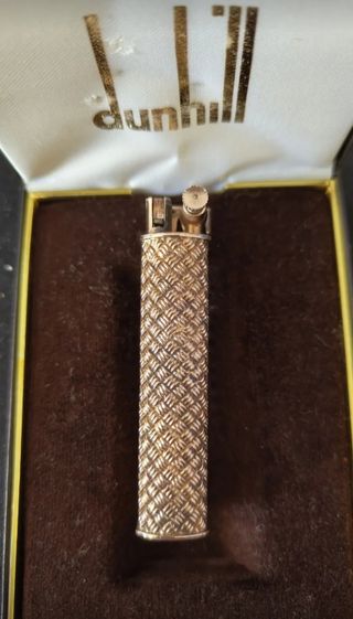 Encendedor Dunhill señorita chapado Oro 