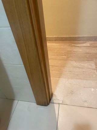 Puerta interior madera