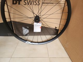 Rueda delantera de Enduro DT Swiss EX1700 27.5