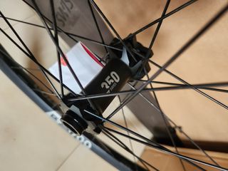 Rueda delantera de Enduro DT Swiss EX1700 27.5