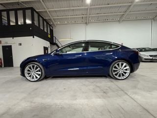 Tesla Tesla Model 3 2019