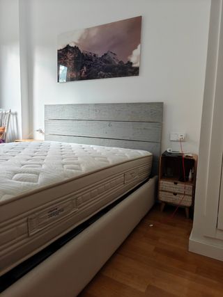 Cama con cabecero y colchón 22 sept. 