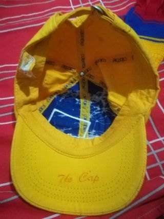 Gorra y guantes Colombia
